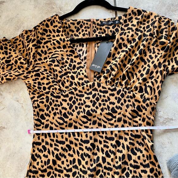 Nasty Gal Tan/Brown and Black Animal Print Short Sleeve Maxi Dress size 0 NWT - Picture 5 of 14